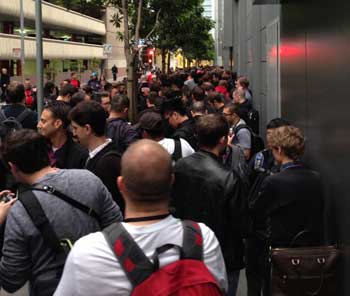 WWDC 2013 Keynote queue